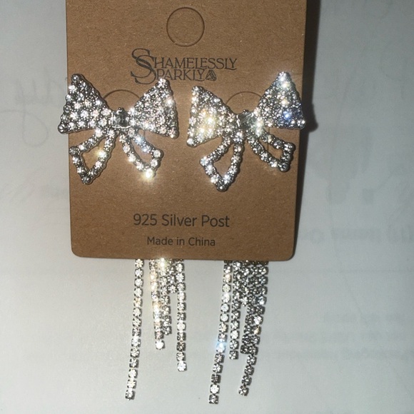 MIA Silver Rhinestone Bow and Tassel Earrings New With Tags - Picture 3 of 6